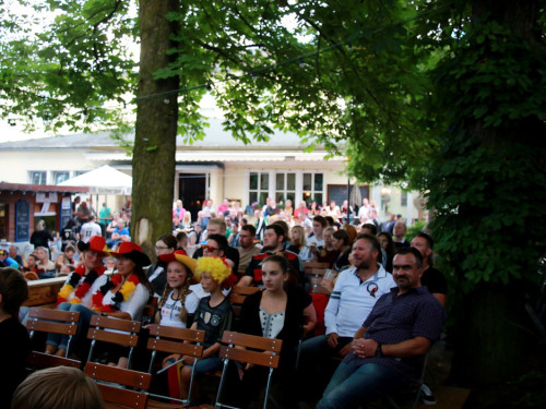Public Viewing EM Deutschland Slowakei ParkCafe  – Foto 10