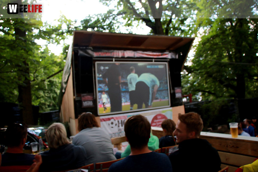 Public Viewing EM Deutschland Slowakei ParkCafe 