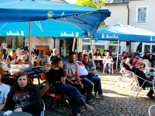 Public Viewing EM Deutschland Slowakei Meinels Bas – Foto 6