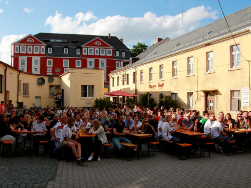 Public Viewing EM Deutschland Slowakei Treffpunkt – Foto 15