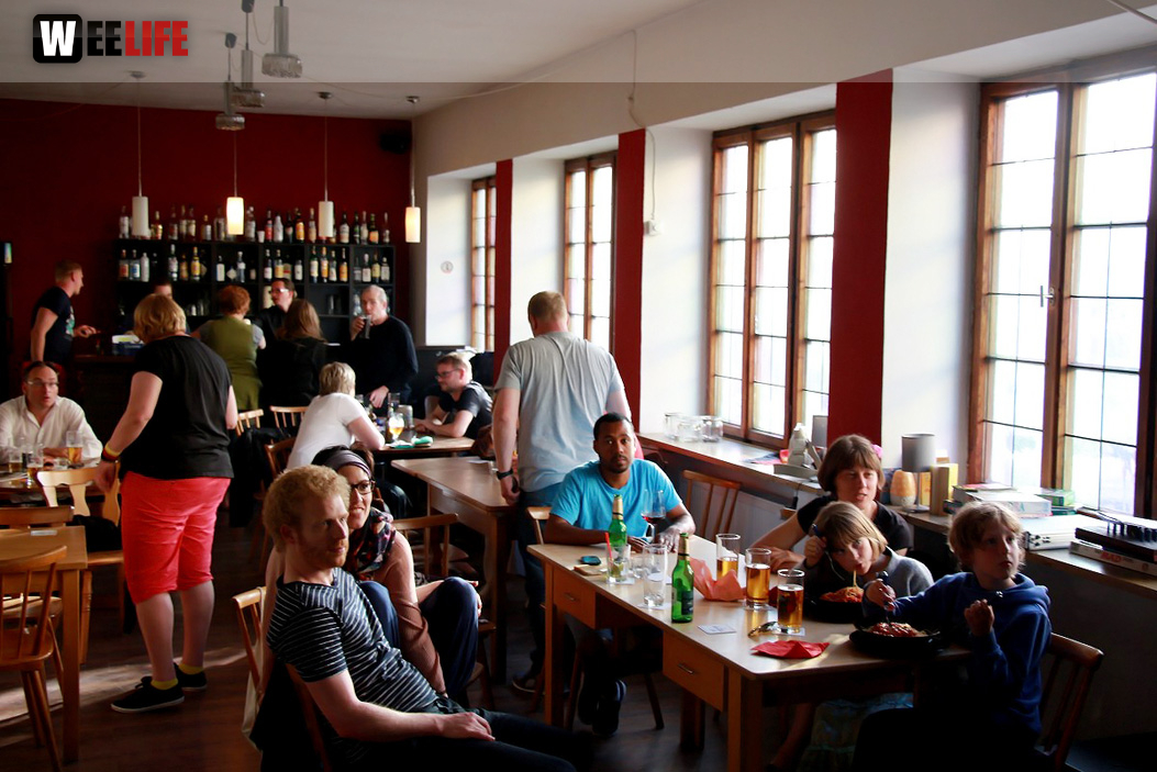 Public Viewing EM Deutschland Slowakei Trompeter,Buttler\'s