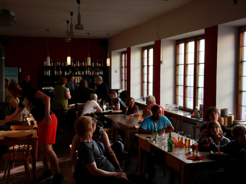 Public Viewing EM Deutschland Slowakei Trompeter,Buttler\'s – Foto 6