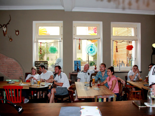Public Viewing EM Deutschland Slowakei Trompeter,Buttler\'s – Foto 11