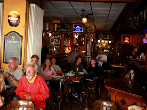Public Viewing EM Deutschland Slowakei Trompeter,Buttler\'s – Foto 14