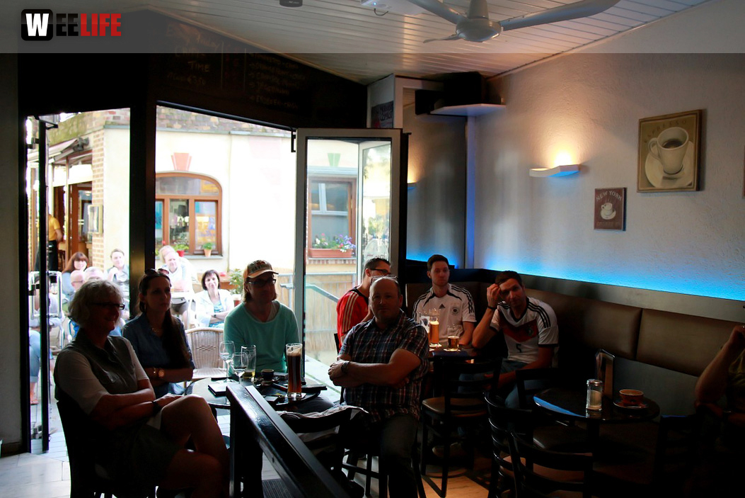 Public Viewing EM Deutschland Slowakei Trompeter,Buttler\'s