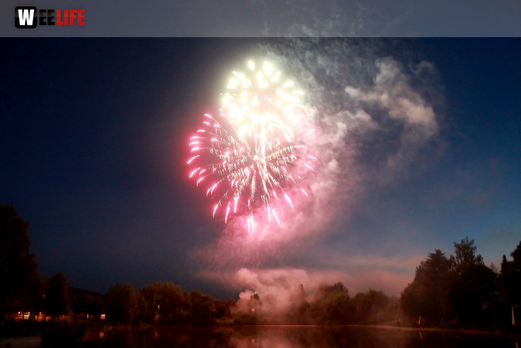 Tauperlitz Seefest Feuerwerk