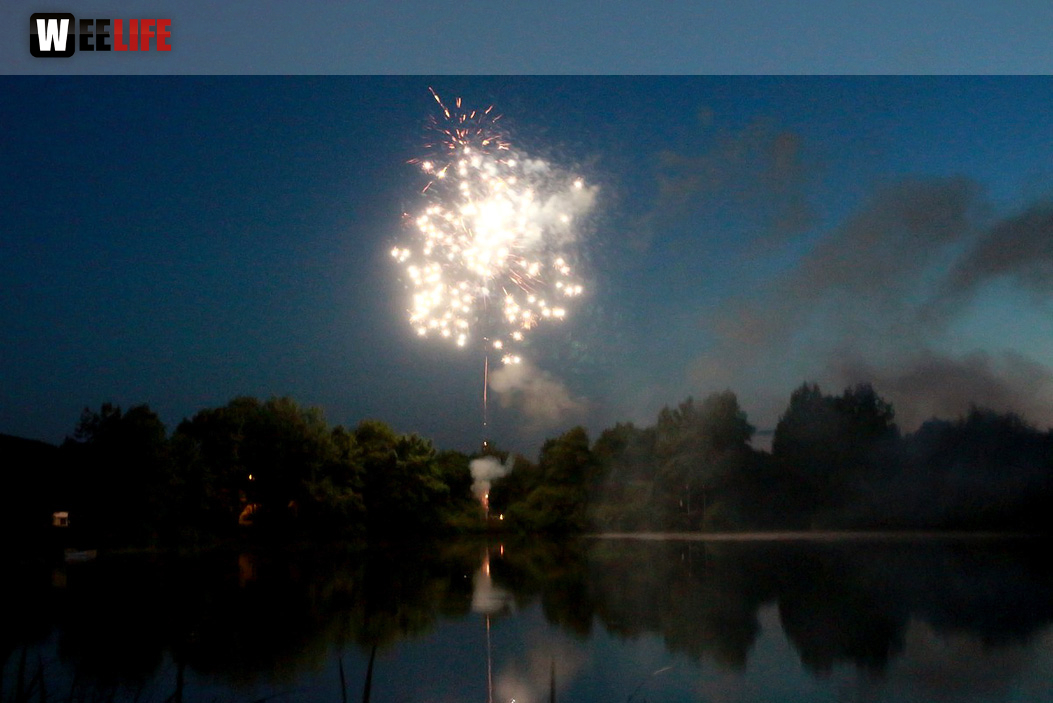 Tauperlitz Seefest Feuerwerk