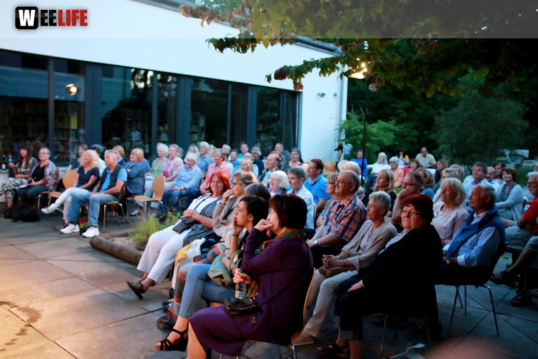 Musiktheater Ka Weiber ka Gschrei Das Baumann  Tag der Franken