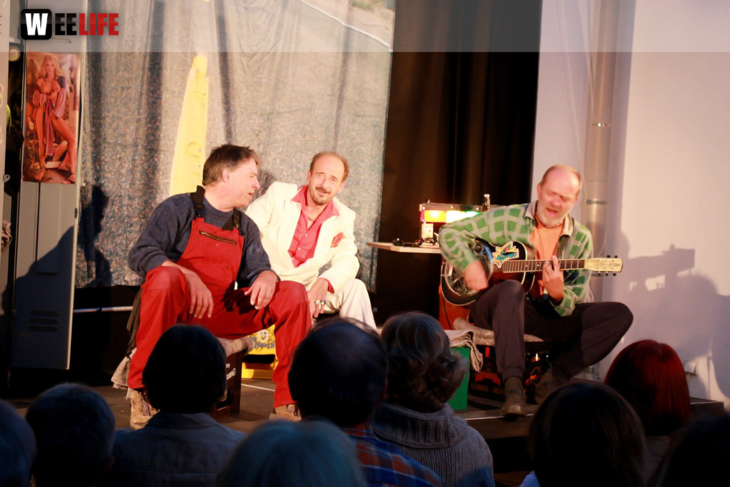 Musiktheater Ka Weiber ka Gschrei Das Baumann  Tag der Franken