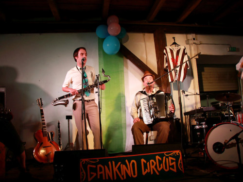 Antistadl-Festival mit Tag der Franken mit  Mahrsmännchen Gankino Circus – Foto 10