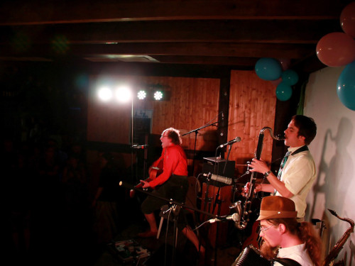 Antistadl-Festival mit Tag der Franken mit  Mahrsmännchen Gankino Circus – Foto 15