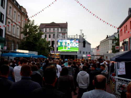 Public Viewing EM Deutschland - Italien - Euroherz Fanmeile – Foto 10