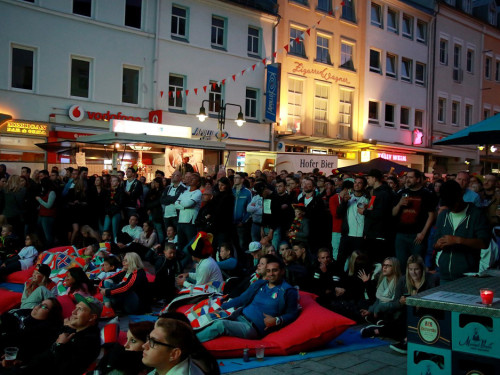 Public Viewing EM Deutschland - Italien - Euroherz Fanmeile – Foto 27