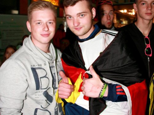 Public Viewing EM Deutschland - Italien - Euroherz Fanmeile – Foto 46