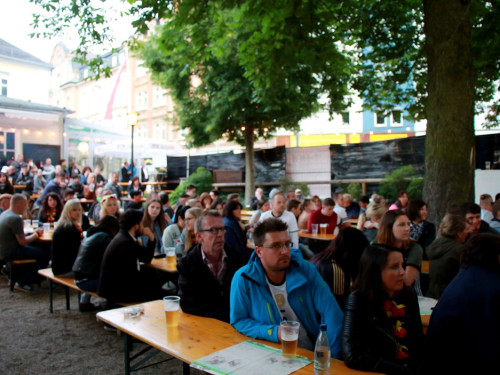 Public Viewing EM Deutschland - Italien ParkCafe – Foto 8