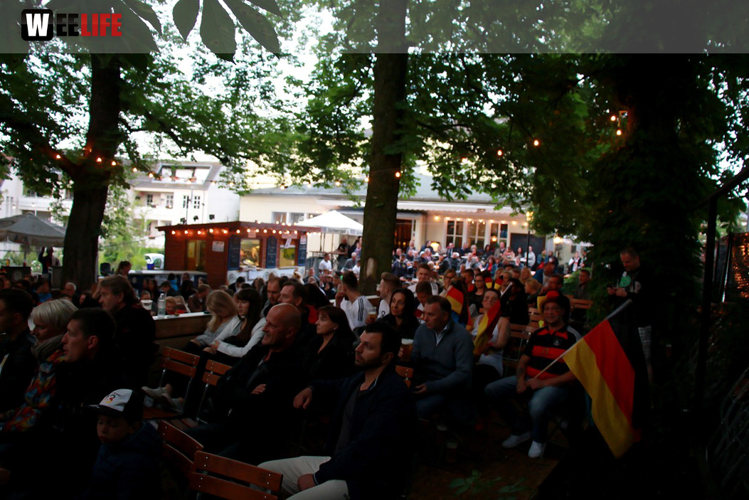 Public Viewing EM Deutschland - Italien ParkCafe