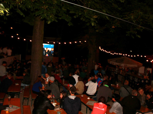 Public Viewing EM Deutschland - Italien ParkCafe – Foto 17