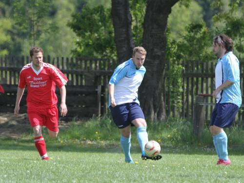 TuS Erkersreuth II - FC Hohenberg-Schirnding II – Foto 3