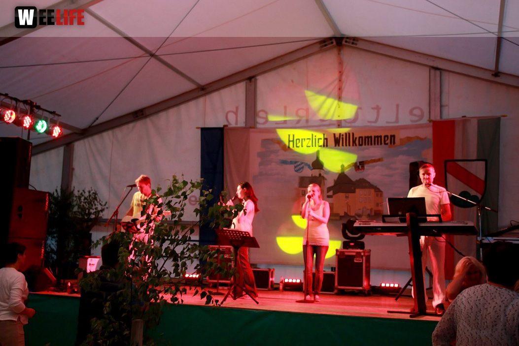 Heimat- und Wiesenfest Berger Winkel mit Pinacolada