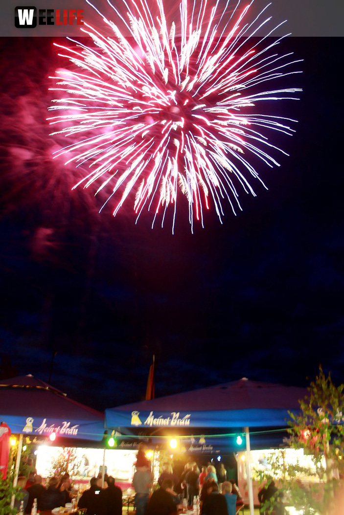 Berger BrilliantHochFeuerwerk Heimat- und Wiesenfest Berger Winkel