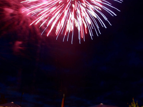 Berger BrilliantHochFeuerwerk Heimat- und Wiesenfest Berger Winkel – Foto 8