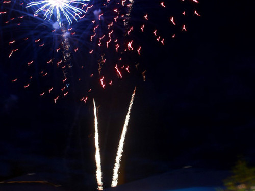 Berger BrilliantHochFeuerwerk Heimat- und Wiesenfest Berger Winkel – Foto 11