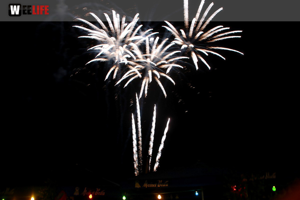 Berger BrilliantHochFeuerwerk Heimat- und Wiesenfest Berger Winkel