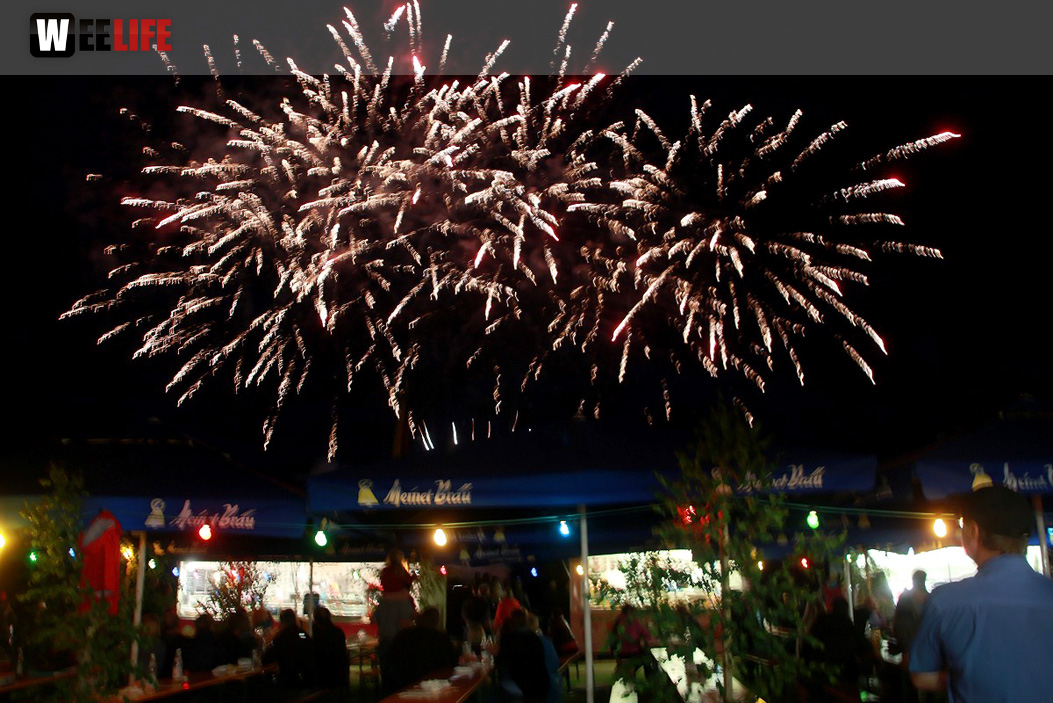 Berger BrilliantHochFeuerwerk Heimat- und Wiesenfest Berger Winkel