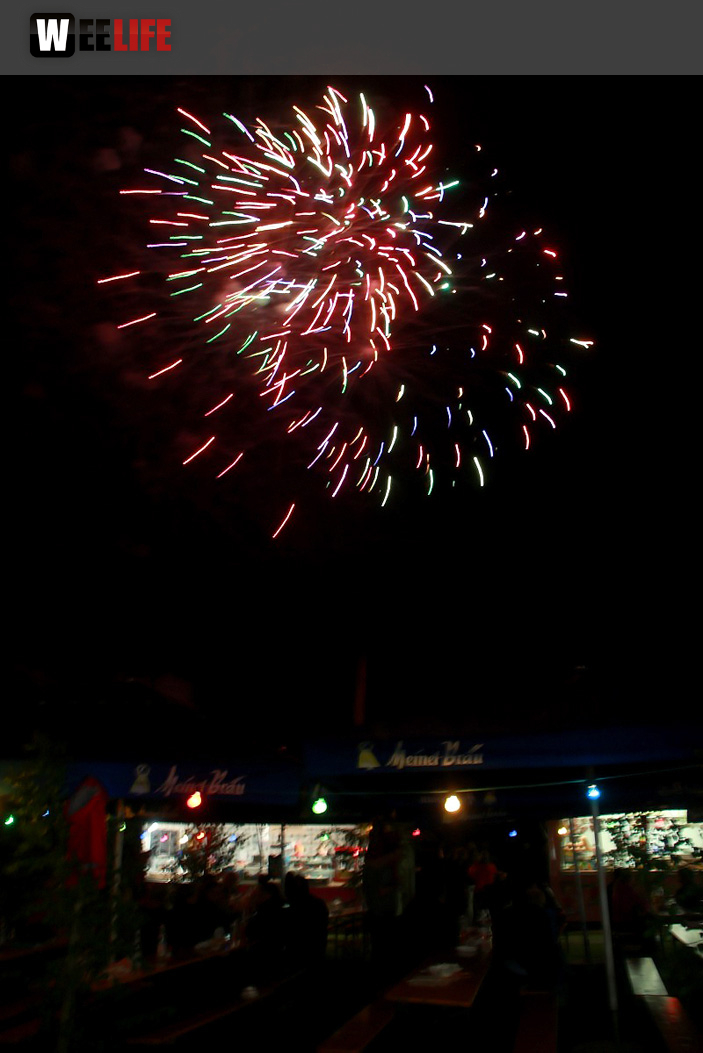 Berger BrilliantHochFeuerwerk Heimat- und Wiesenfest Berger Winkel