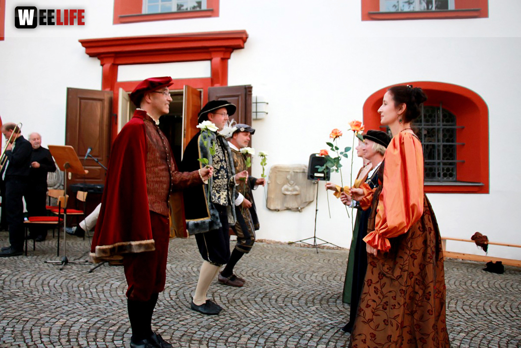  Sommernachtstraum InnenHofKonzert