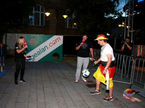 Public Viewing EM Deutschland Frankreich Euroherz Fanmeile – Foto 15