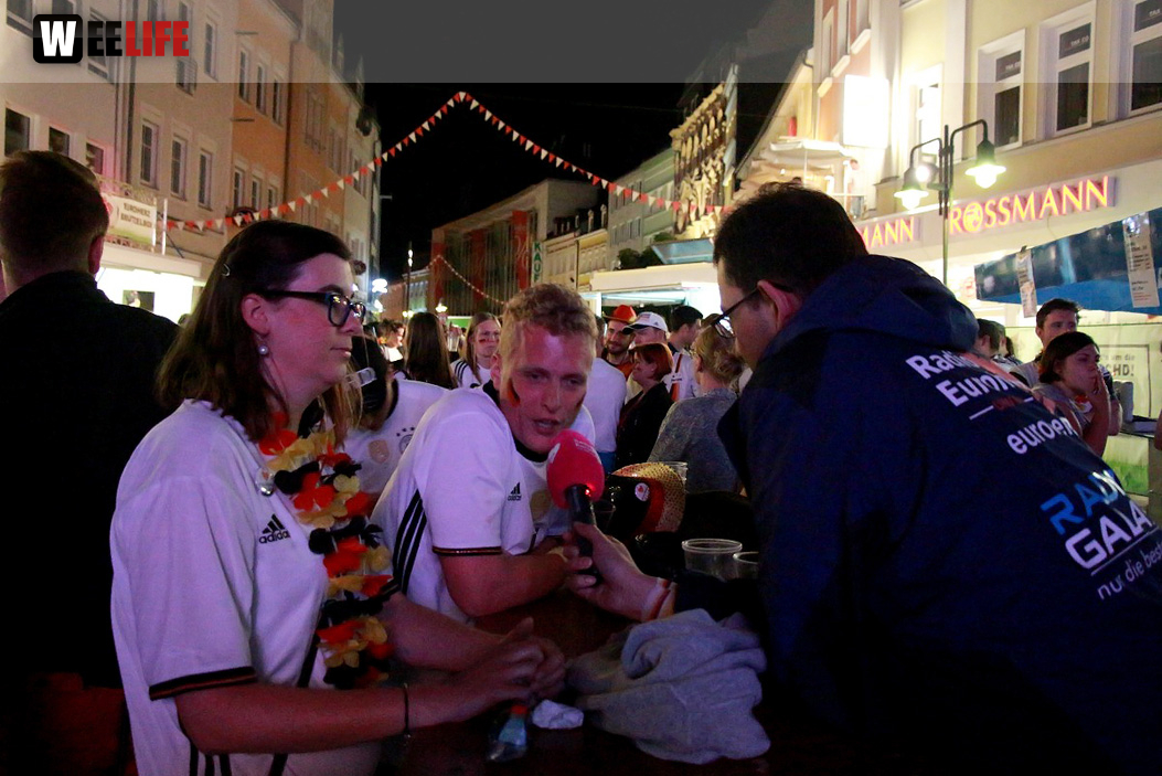 Public Viewing EM Deutschland Frankreich Euroherz Fanmeile