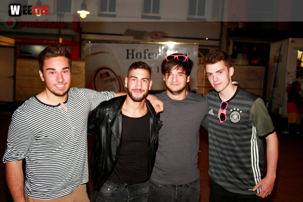 Public Viewing EM Deutschland Frankreich Euroherz Fanmeile