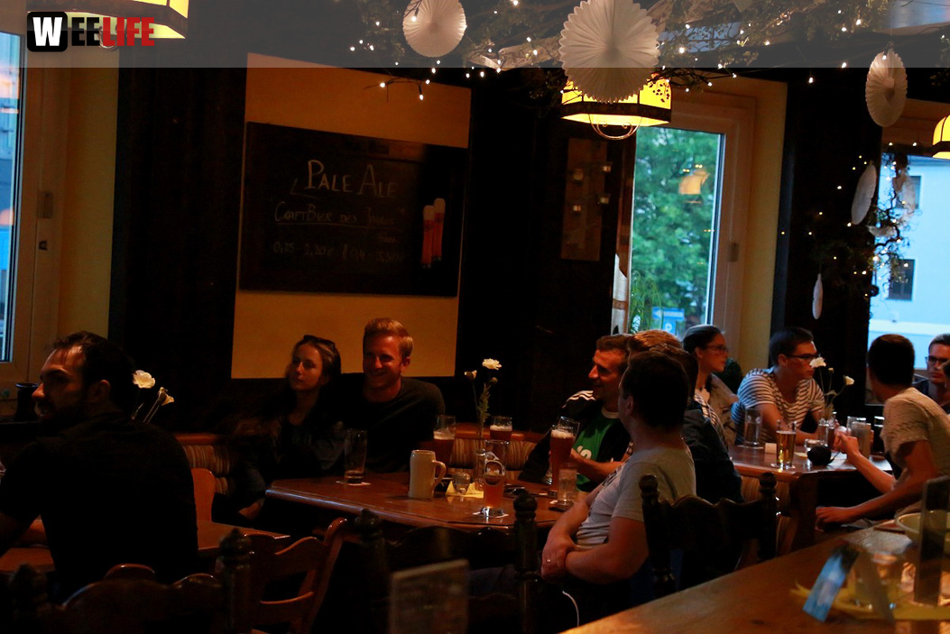 Public Viewing EM Deutschland Frankreich Trompeter,Buttler\'s, Rossini,KKH, Treffpunkt