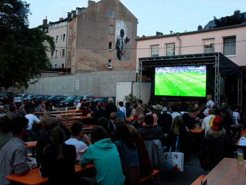 Public Viewing EM Deutschland Frankreich Trompeter,Buttler\'s, Rossini,KKH, Treffpunkt – Foto 17