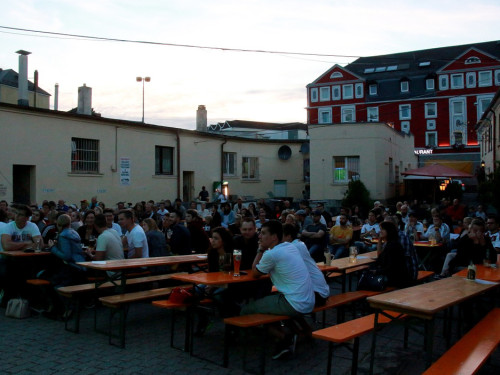 Public Viewing EM Deutschland Frankreich Trompeter,Buttler\'s, Rossini,KKH, Treffpunkt – Foto 23