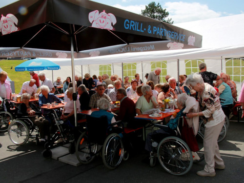 Sommerfest des BRK Seniorenheim – Foto 8