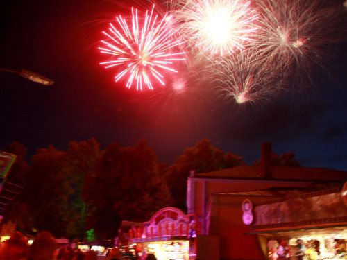 Wiesenfest Münchberg Feuerwerk – Foto 11
