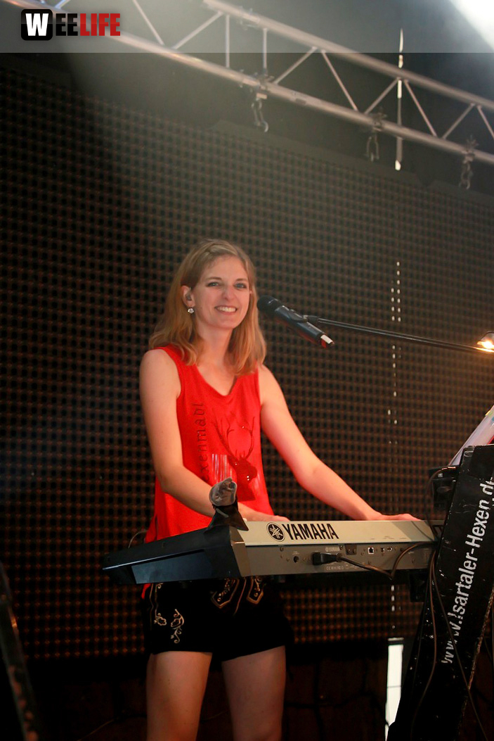 Wiesenfest Isertaler Hexe