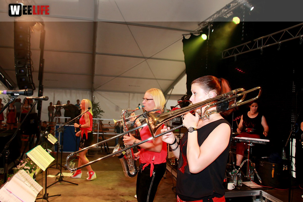 Wiesenfest Isertaler Hexe