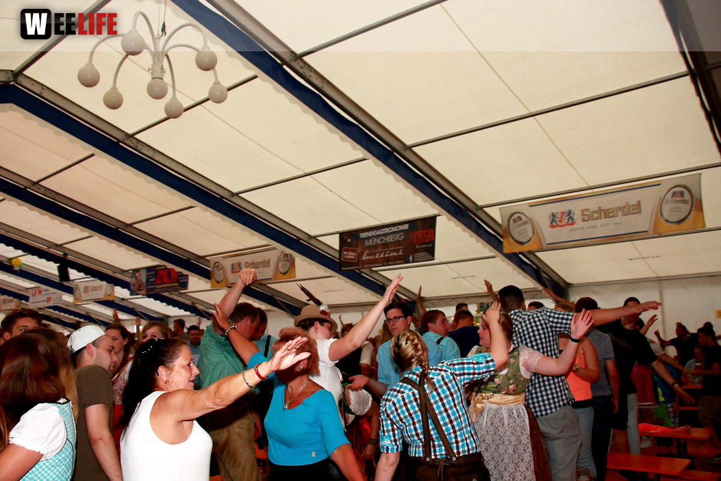 Wiesenfest Isertaler Hexe
