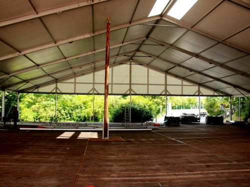 Volksfestaufbau Die Halln – Foto 8