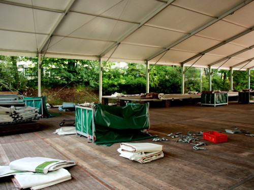 Volksfestaufbau Die Halln – Foto 12