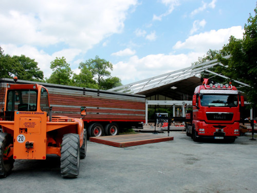 Volksfestaufbau Die Halln – Foto 17