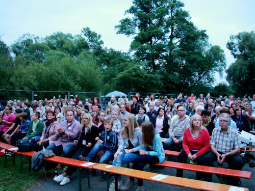 Sommerabend am Saaleufer mit Joy in Belief – Foto 7