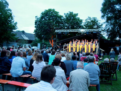 Sommerabend am Saaleufer mit Joy in Belief – Foto 23