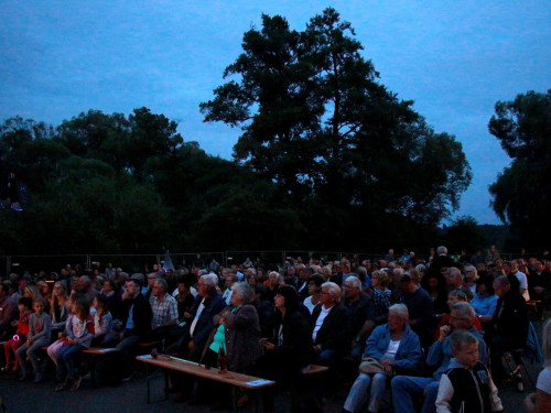Sommerabend am Saaleufer mit Joy in Belief – Foto 54