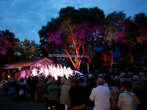 Sommerabend am Saaleufer mit Joy in Belief – Foto 57