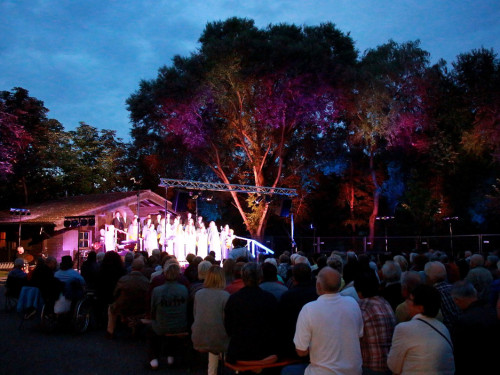 Sommerabend am Saaleufer mit Joy in Belief – Foto 58
