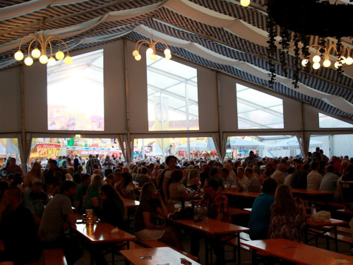 Wiesenfest Schwarzenbach Saale mit Midnight Ladies – Foto 3